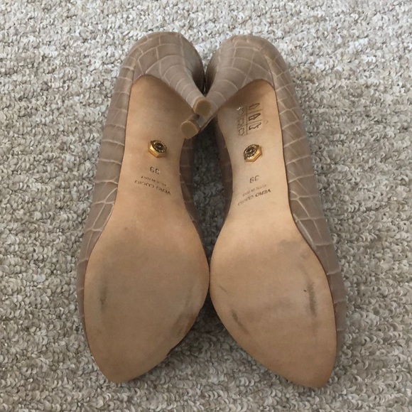 Crisian and McCaffrey leather heels Italy snake - Picture 6 of 9